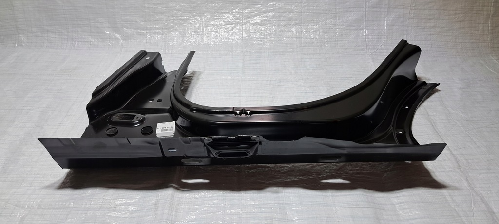 фото №10, Renault captur i порог правый 764608347r