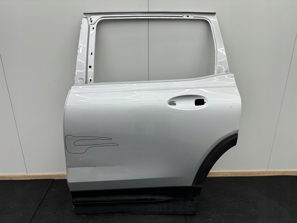 фото №1, Mercedes glb w247 двері ліва задні задня