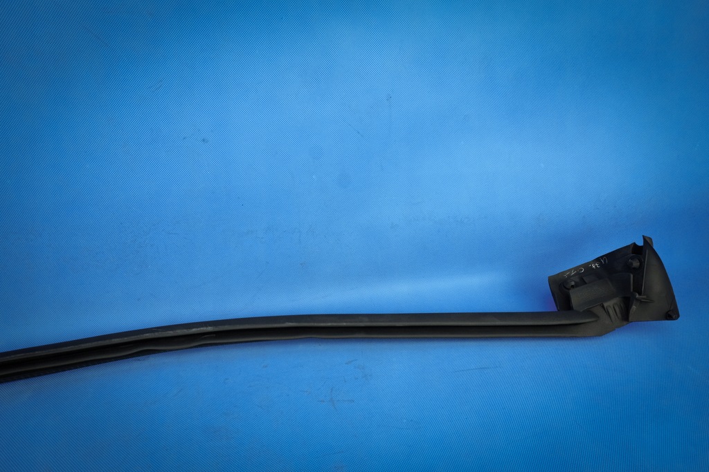 фото №6, Прокладка правая дверь стекло audi a7 4k8 4k8837480c