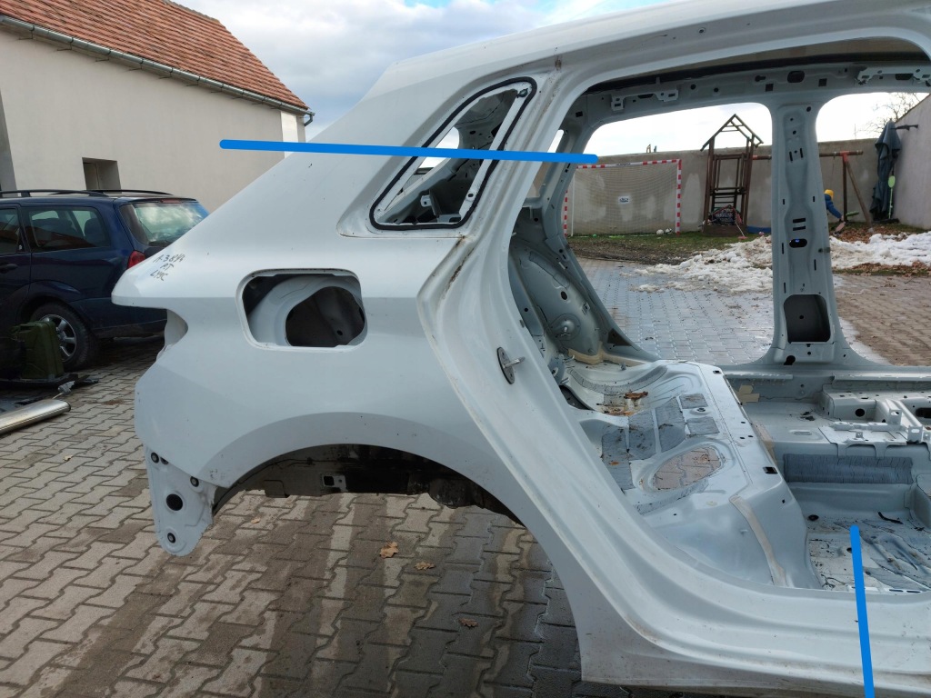 фото №1, Audi a3 8y4 hb 5d чверть крила правий задня ly9c