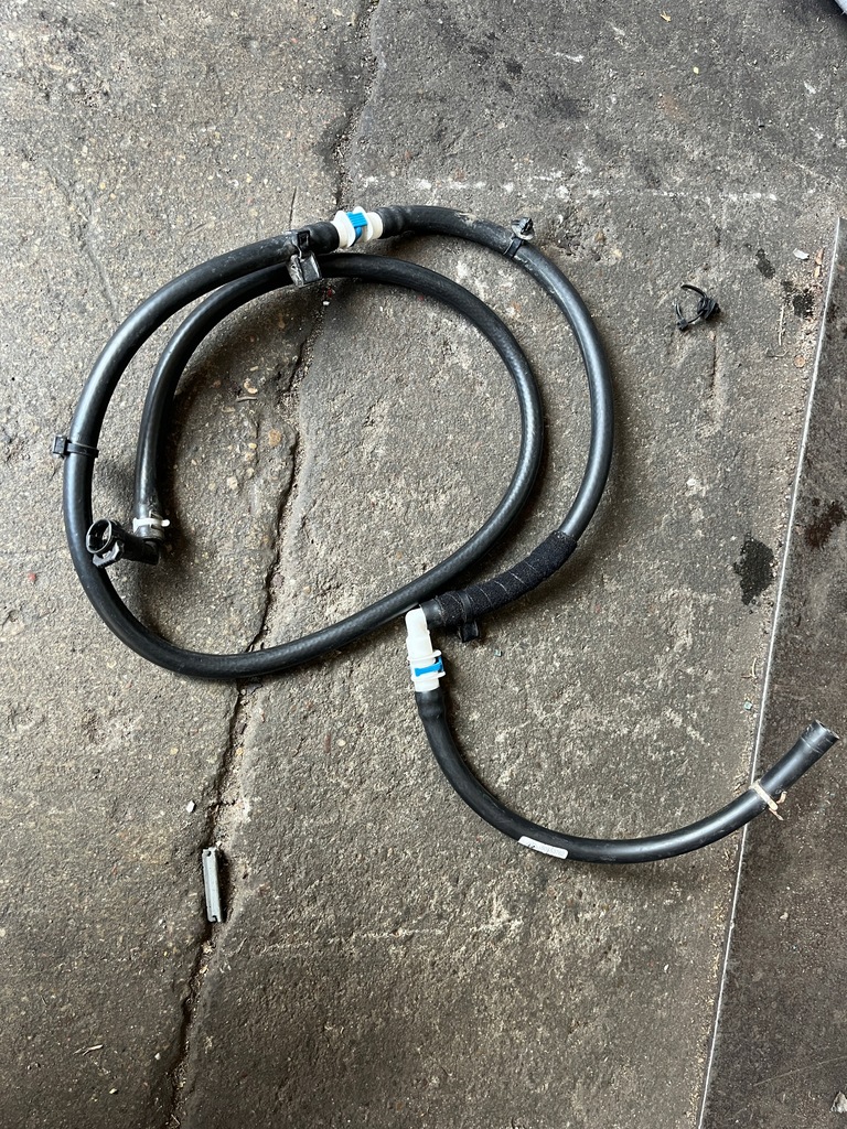 фото №1, 19 alfa romeo stelvio giulia wąż шланг омывателя 50553762