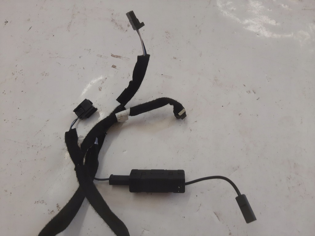 фото №3, Електропроводка кришки антени renault kadjar