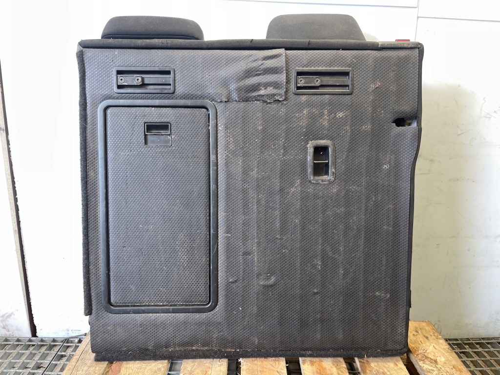 фото №11, Спинка правий задня сидіння сидіння passat b7 kombi europa