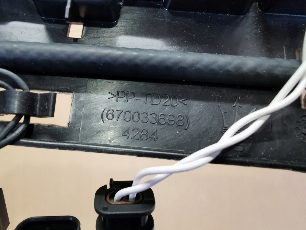 фото №10, Maserati ghibli датчик датчик відкривання кришки задня новий 670033698