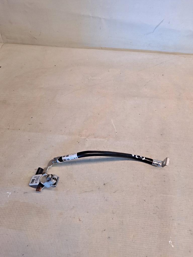 фото №1, Клемма минусовая bmw g30 g31 530e 8736083