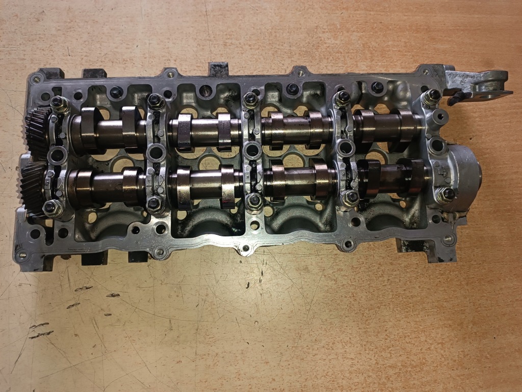 Купити Opel astra j zafira b corsa combo 1,7cdti вали розподільного валу основа