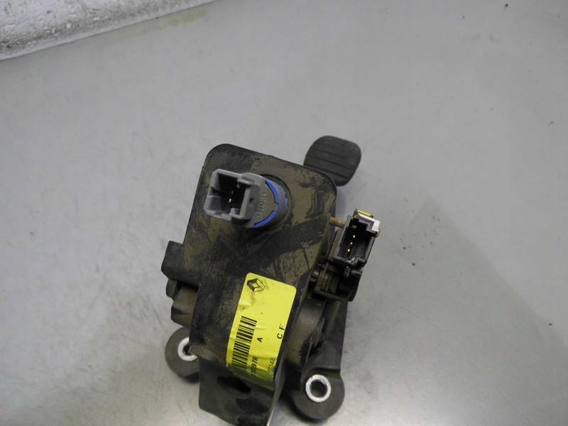 фото №3, Педаль зчеплення renault laguna iii 1.5 dci