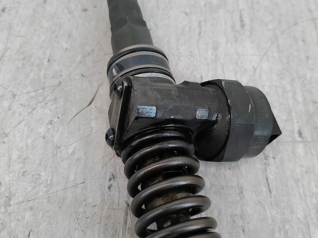 фото №3, Насос-форсунка ford galaxy ii 038130073ac 1.9 tdi