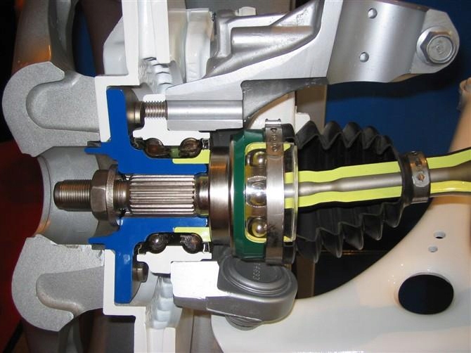 Приводной вал левая renault koleos 2 hc 2.0 dci 4wd 2016-- в Украине