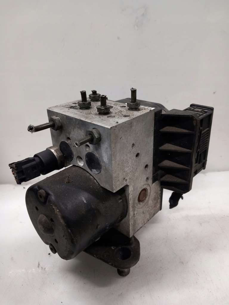 Купити Насос abs mercedes-benz w210