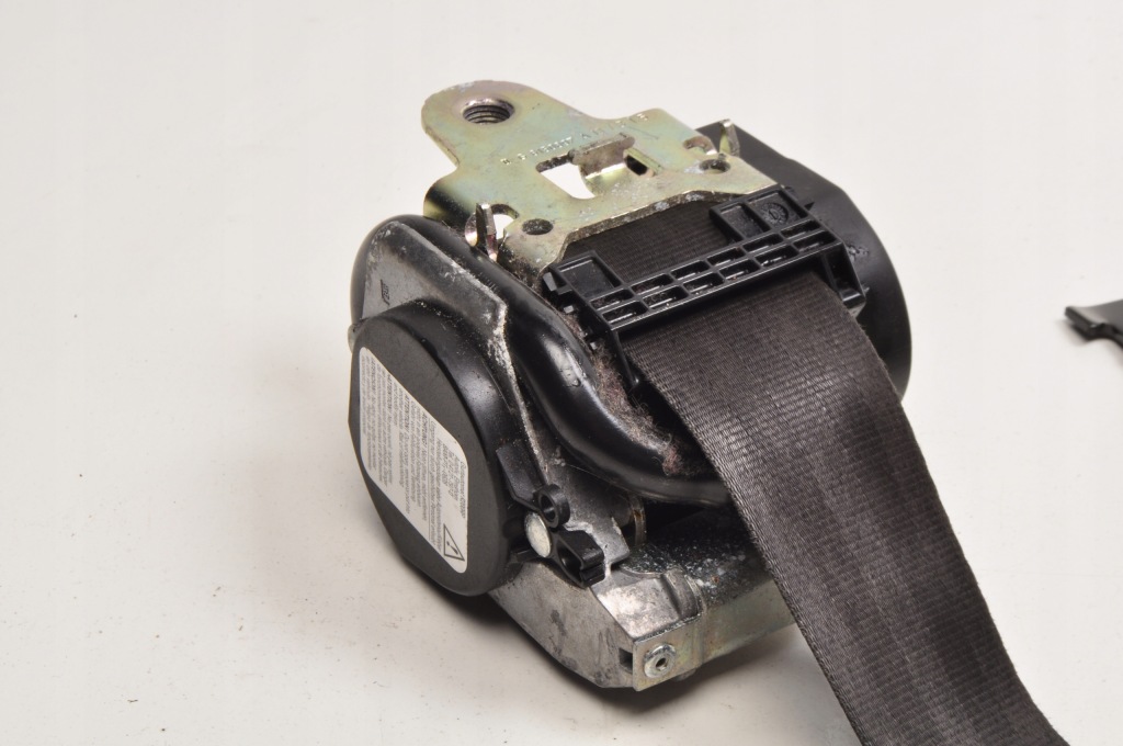 Opel astra j iv ремінь безпеки правий перед передній 13443560 Недорого