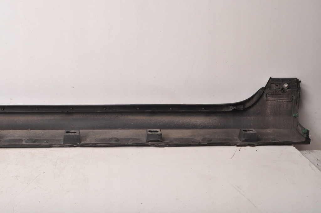 фото №13, Volvo s90 ii v90 молдинг накладка порог правая 31672373