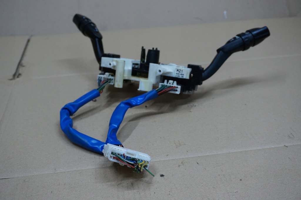 фото №8, Ssangyong rexton переключатель комбинированный lift 10r