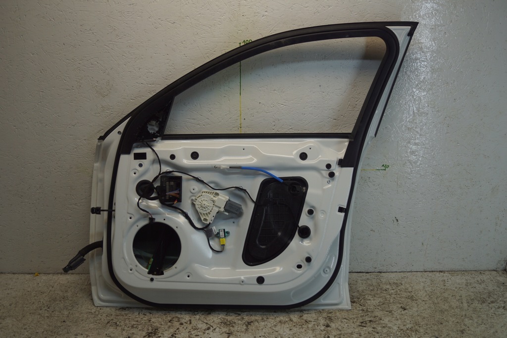 фото №16, Двері правий перед audi a4 b8 ly9c