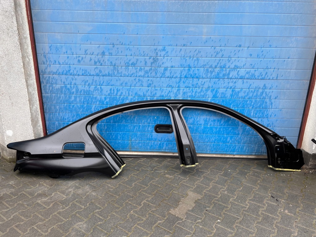 фото №1, Bmw g30 правый задний крыло блок двигателя