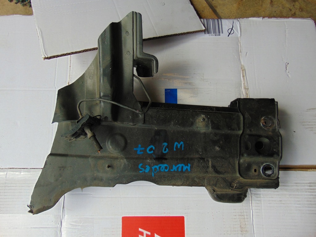 фото №1, Mercedes w207 лонжерон права