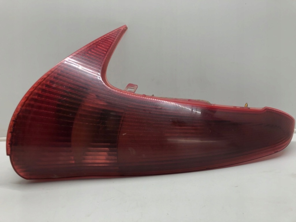 фото №1, Лампа задняя левая peugeot 206 sw 02-07