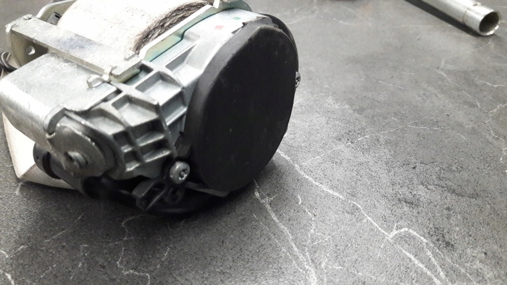 868844979r ремень правый  перед renault megane 3 Оригинал