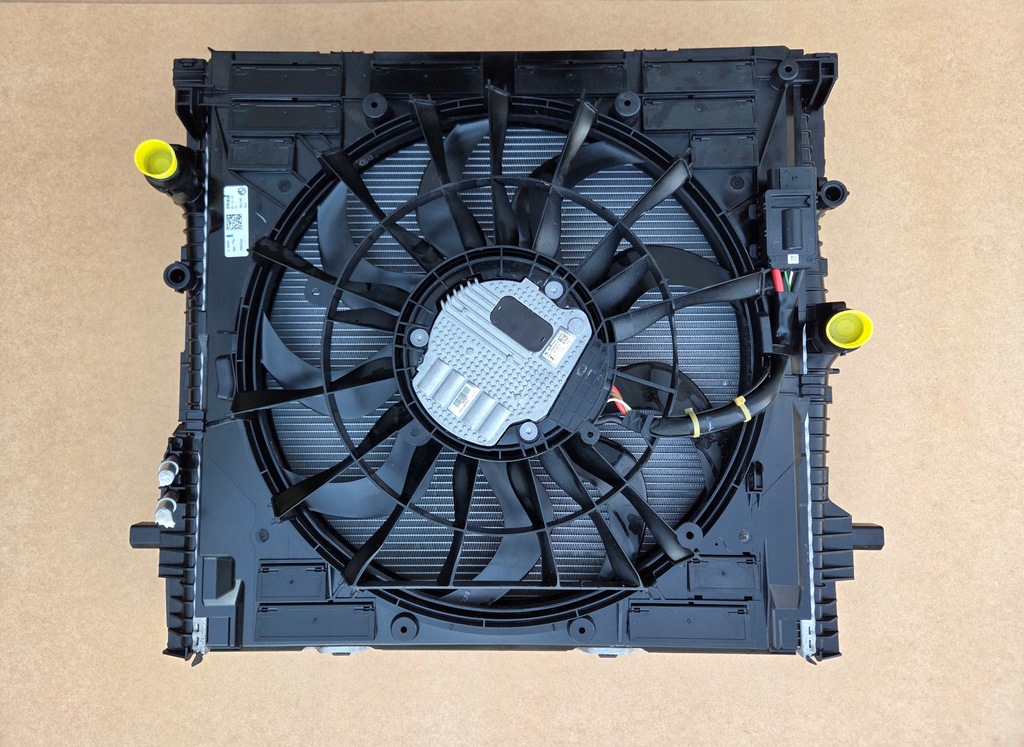 фото №9, Комплект радіатор вентилятор bmw x5 g05 50e xm go9 50e 5a352f4 idealny 2023-