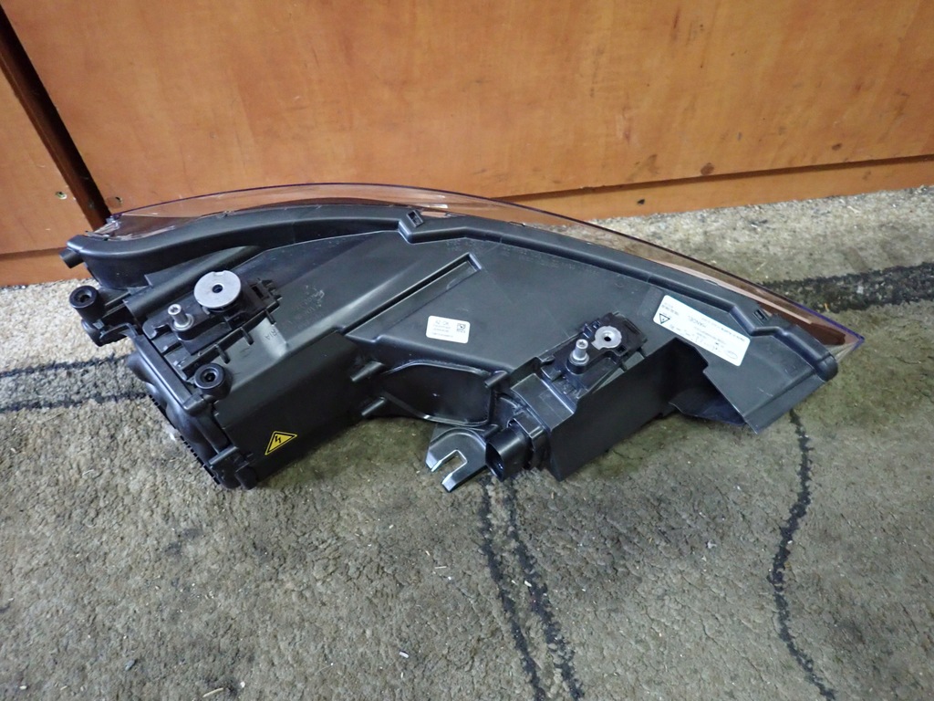 фото №10, Лампа левая bi-xenon +led audi a1 8x 2010-2015