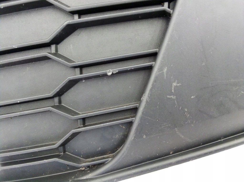 фото №7, Решётка бампера левая skoda fabia iii 14- 6v0807367a