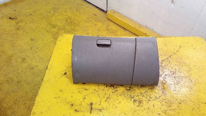 фото №1, Бардачок subaru forester