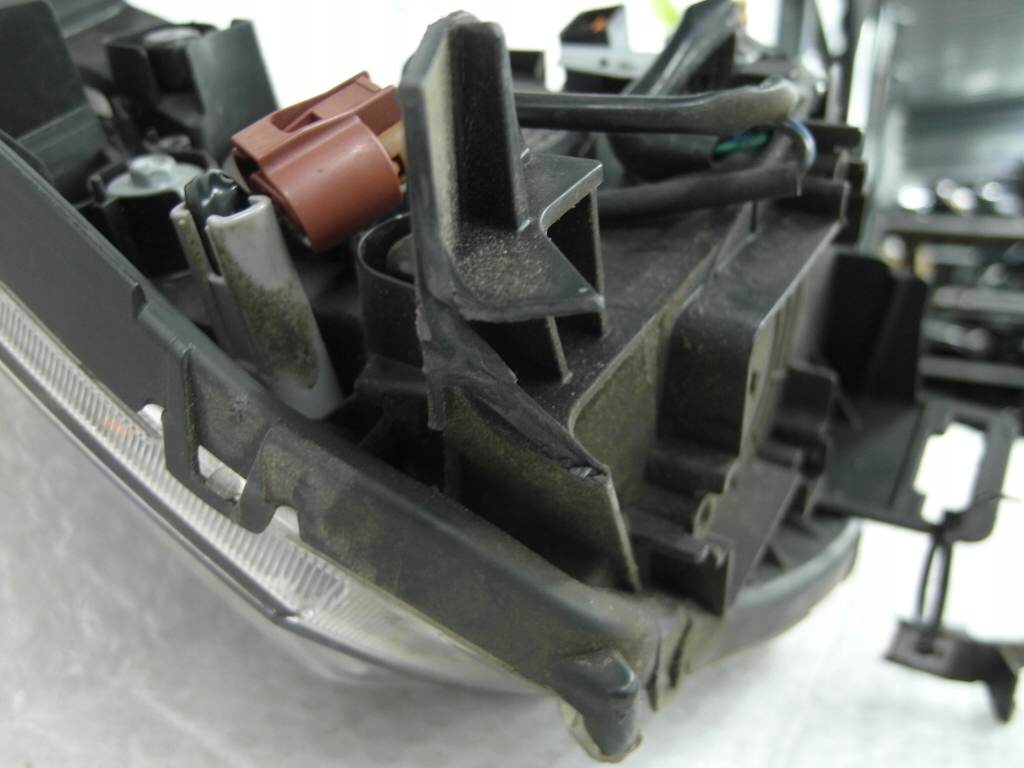 фото №9, Лампа передня ліва mitsubishi lancer viii 8 x nr99