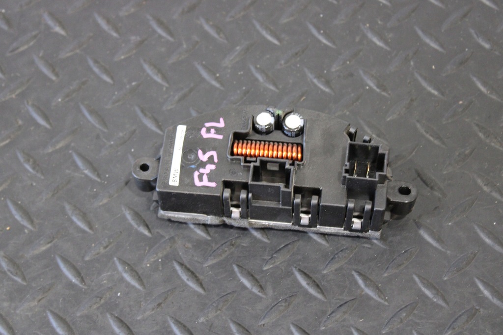 фото №1, Резистор вентилятор 7952061 bmw 2 f45 active tourer lift