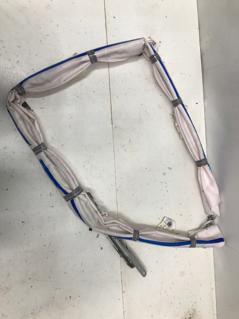 фото №6, Tesla model y шторка безопасности подушка безопасности 2x