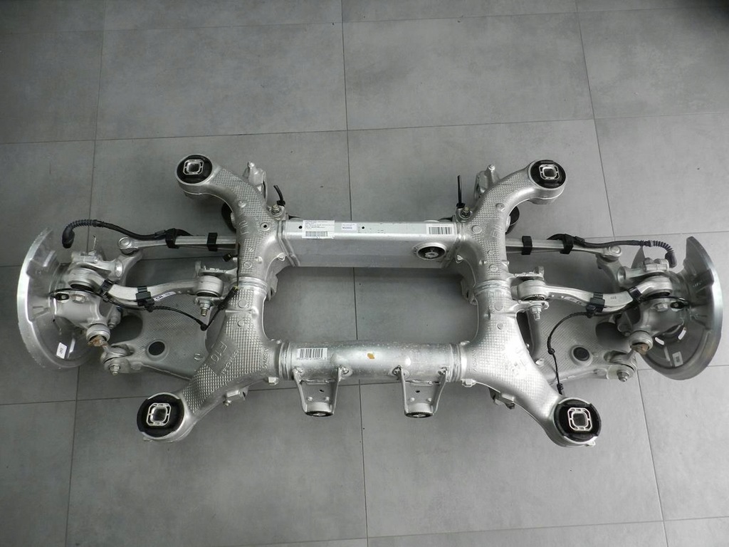 фото №1, Bmw 5 f10 520i балка подвеска задняя ступица