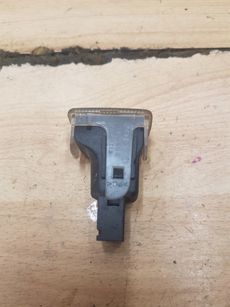 фото №5, Лампа освещение салона volvo s80