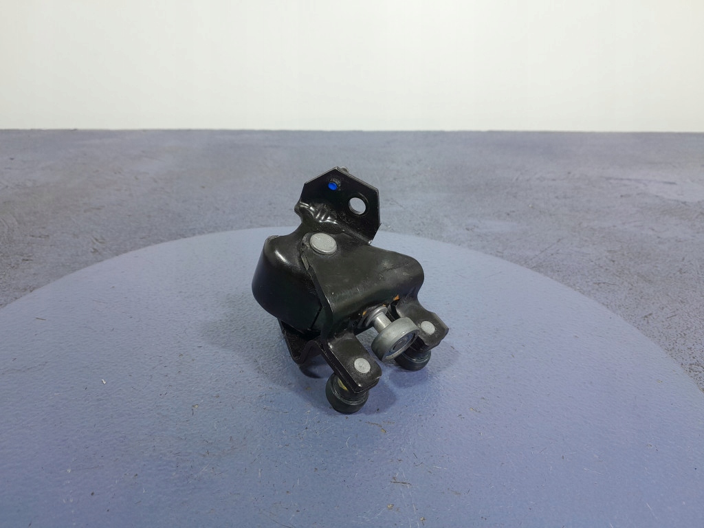 фото №3, Berlingo ii lift 15- ролик подрамник дверь раздвижных левых 9680486580