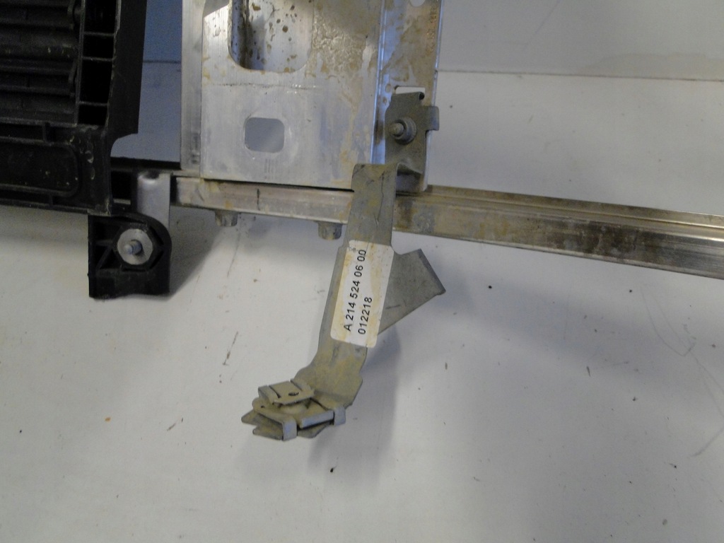 фото №16, Mercedes e w214 s214 214 pas передний усилитель балка зона amg europa