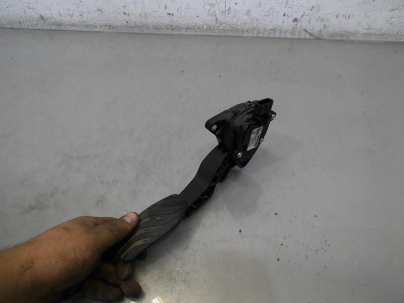 фото №3, Педаль газа потенциометр renault kadjar