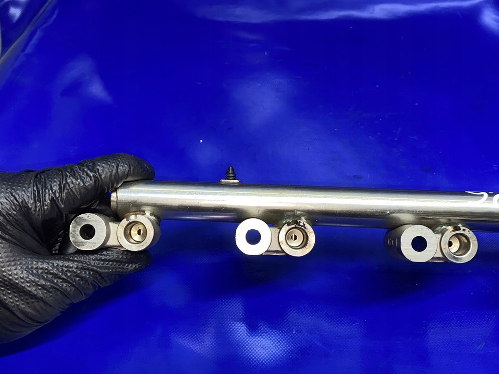 фото №7, Молдинг впрыскная bb5e-9f797-bc volvo ford range rover evoque 2.0 t 204pt