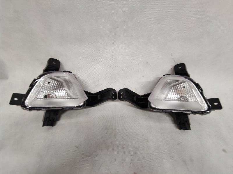 фото №1, Противотуманная фара лампа противотуманная hyundai i30 iii 18-