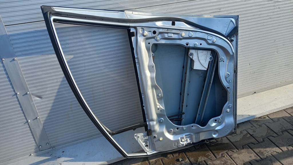 фото №15, Дверь правое перед mazda 5 06r