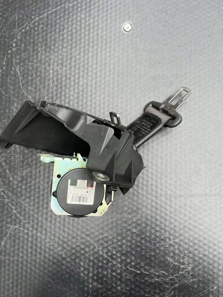 фото №1, Opel zafira c iii pas безопасности средний задняя задний 2 ряд 13251552