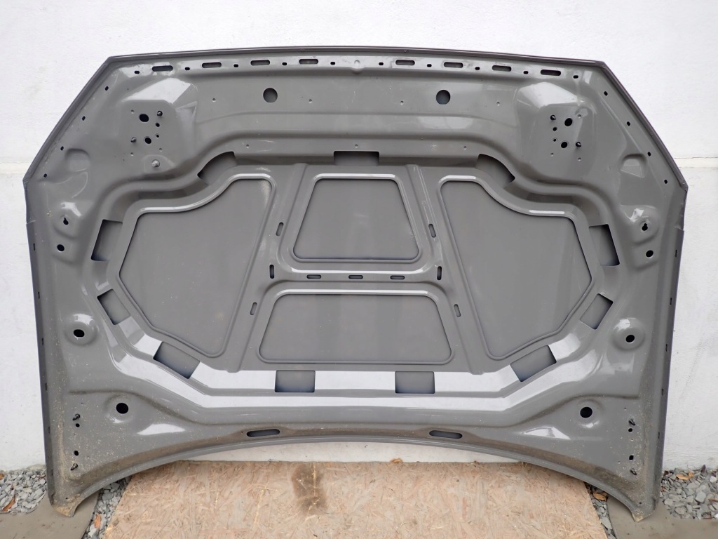 Капот крышка двигателя audi q2 81a gab 2016- Киев