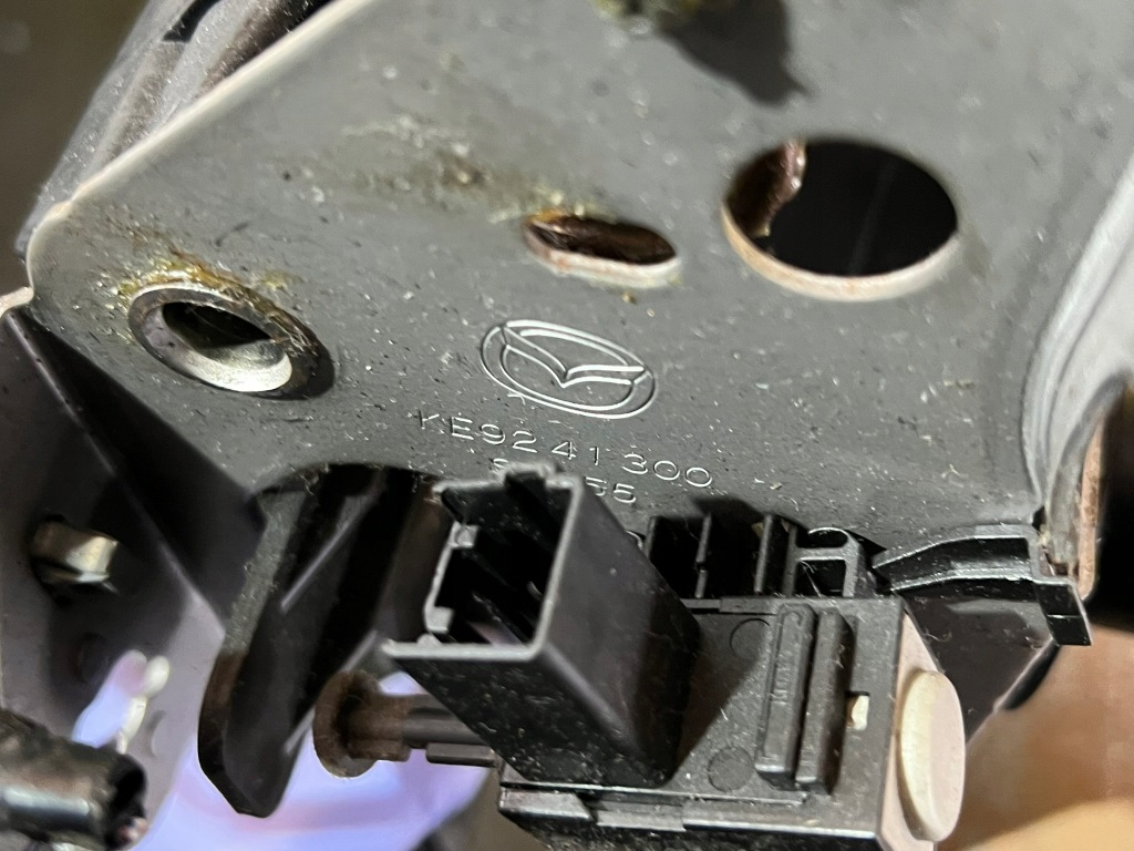 Педаль сцепления mazda cx-5 ke, gh ke9241300 11729966 2.2l 110kw 2013 Доставка