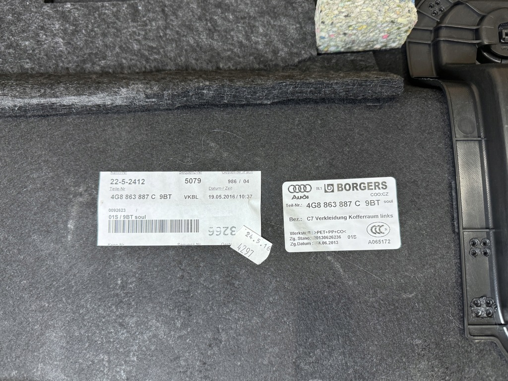 фото №15, Audi a7 4g8 lift seadan оббивка захист підлога багажника набір 38 km