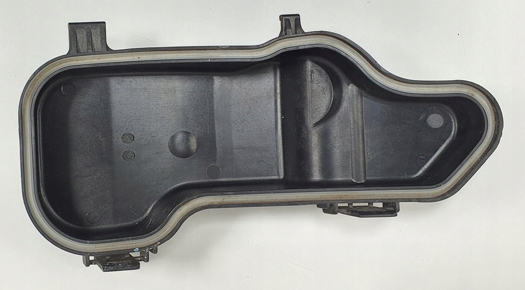 фото №2, Заглушка лампи ліва volvo xc70 ii