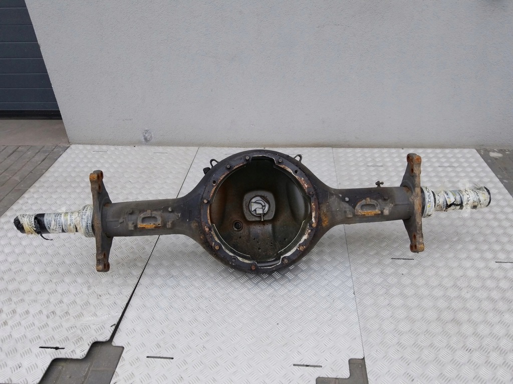 фото №2, Корпус балка моста мост scania 4 r