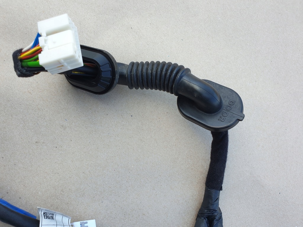 фото №13, Джгут електропроводка з кришки задній багажника hyundai tucson iii lift оригінальний номер