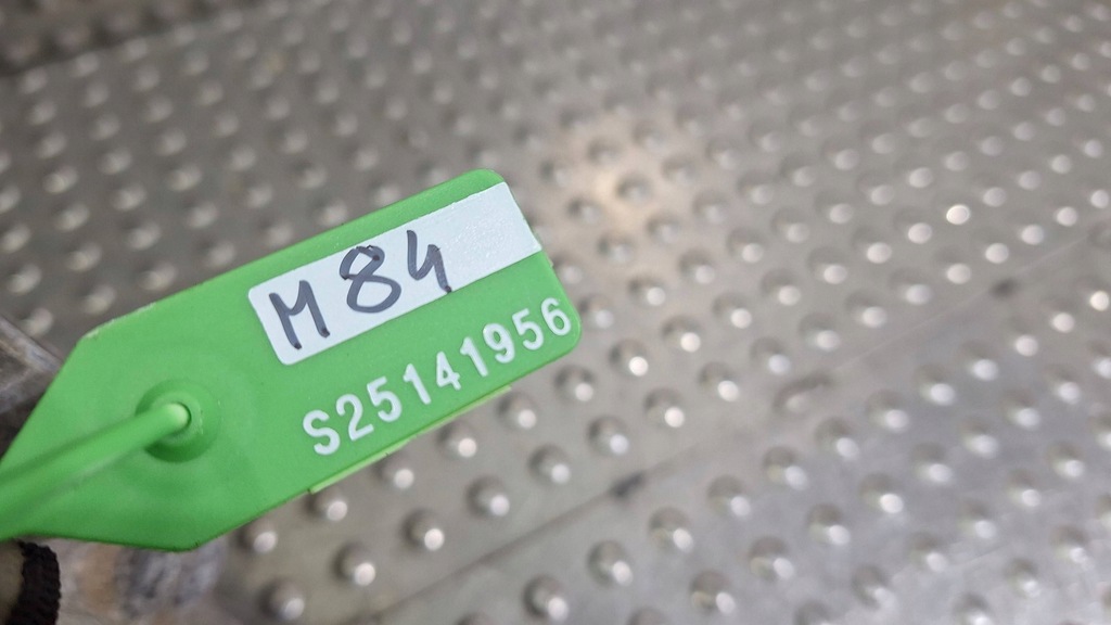 фото №7, Амортизатор левый перед a1563209913 mercedes gla x156 w156 45 amg