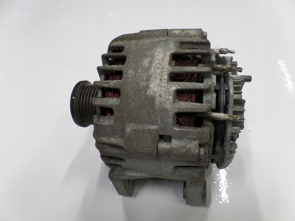 фото №1, Renault trafic ii 2.0 dci генератор