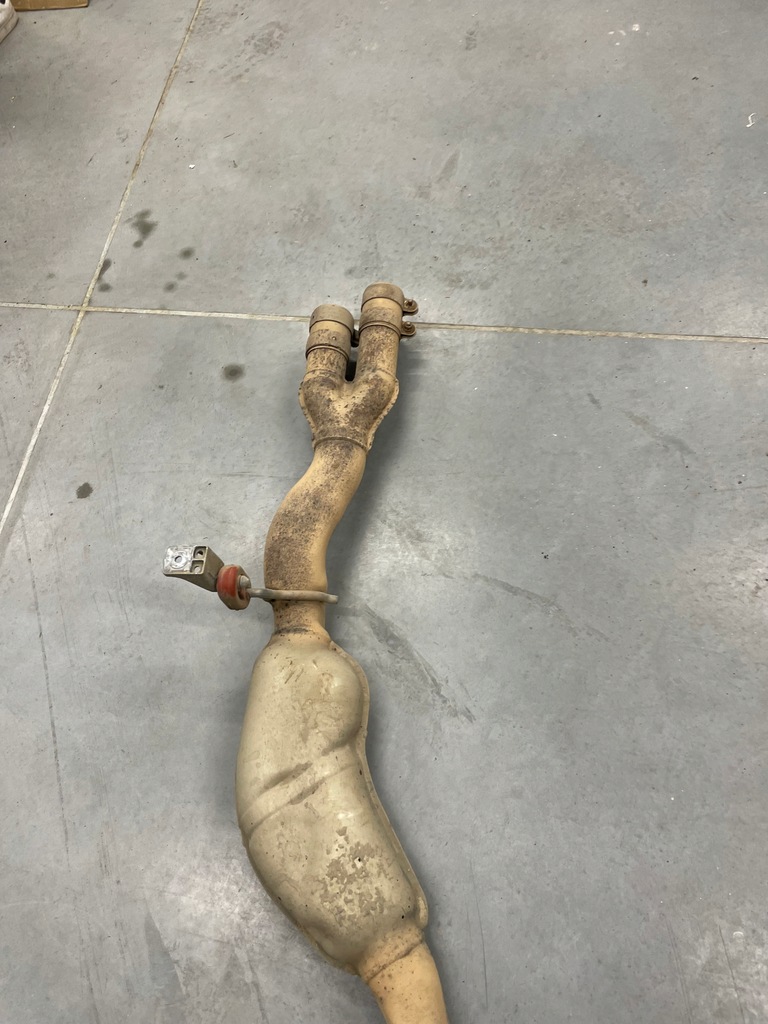 фото №5, Гасник вихлоп kompletny rsq3 83a rs3 8y rs3 8v оригінал 21r