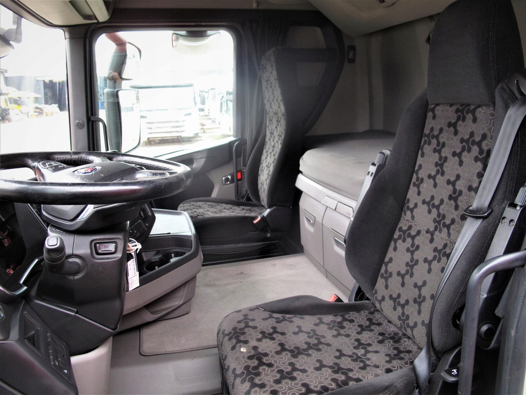 фото №2, Kompletny середина scania r s