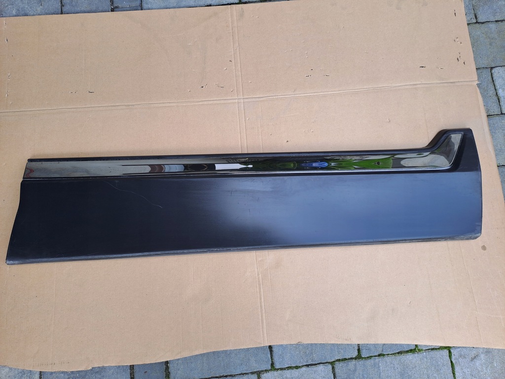 фото №1, Honda crv 5 молдинг дверь правых перед