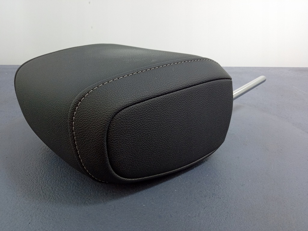 фото №5, Opel insignia b подголовник сиденье перед кожа